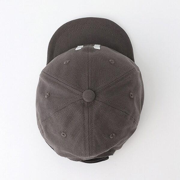 字母標誌棒球帽