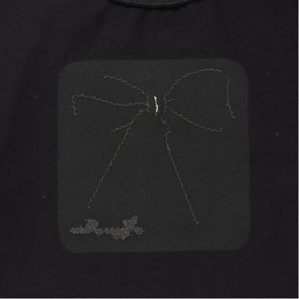 袖部網紗拼接T恤