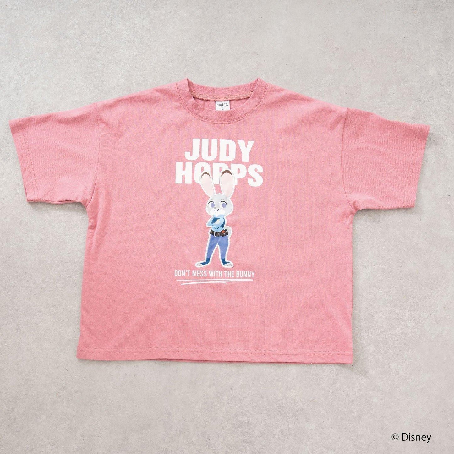 【瘋狂動物城】徽章刺繡寬鬆短袖T恤