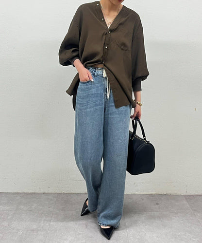 袖口收口V領襯衫