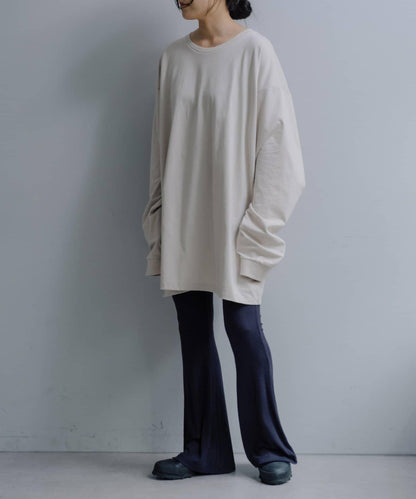 太大的長袖T恤