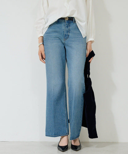 中高腰中筋喇叭牛仔褲