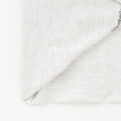 【AMI】塗鴉刺繡不對稱套頭衫