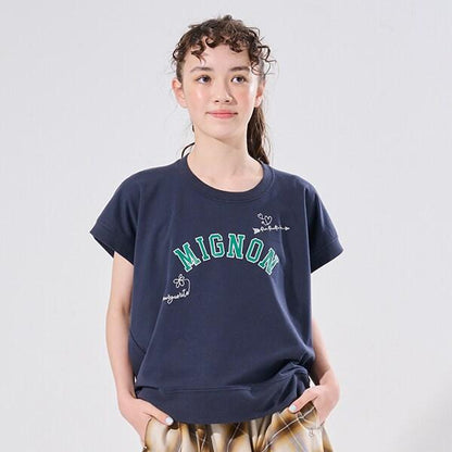 【AMI】塗鴉刺繡不對稱套頭衫