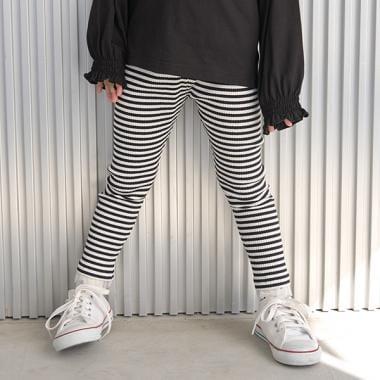 【人氣熱銷再次到貨】下襬網紗荷葉邊九分打底褲