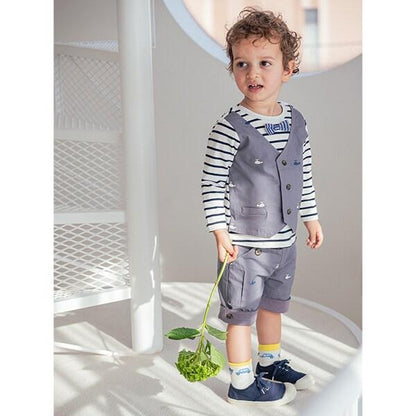 鯨魚刺繡背心疊穿長袖T恤