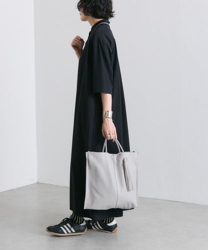 タッセルトートバッグ《本革/A4サイズ対応》