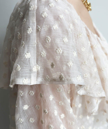 花朵刺繡荷葉邊襯衫