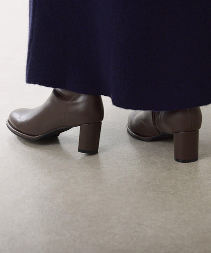 【PAPILLONNER/パピヨネ】ラウンドトゥーショートブーツ