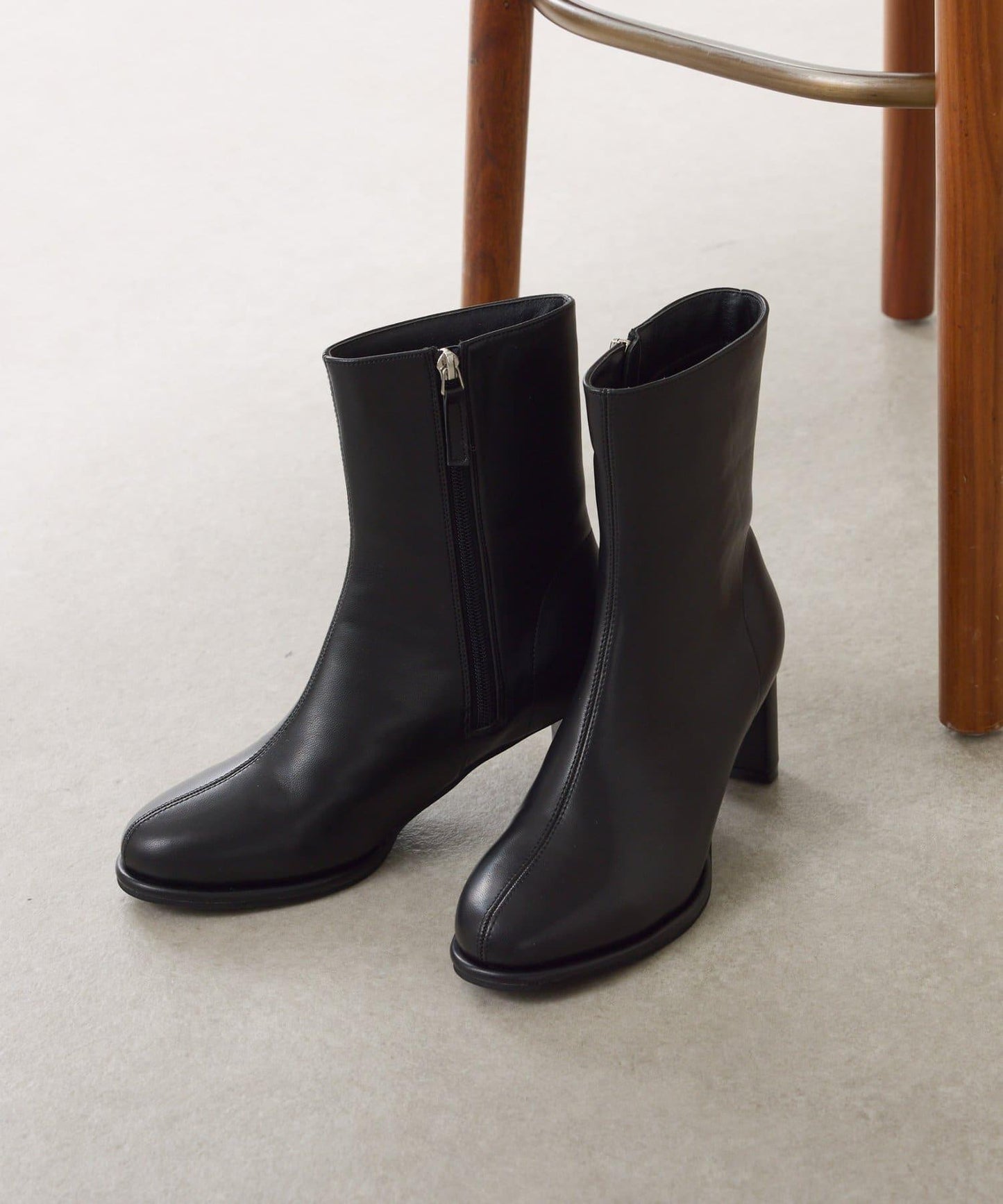 【PAPILLONNER/パピヨネ】ラウンドトゥーショートブーツ