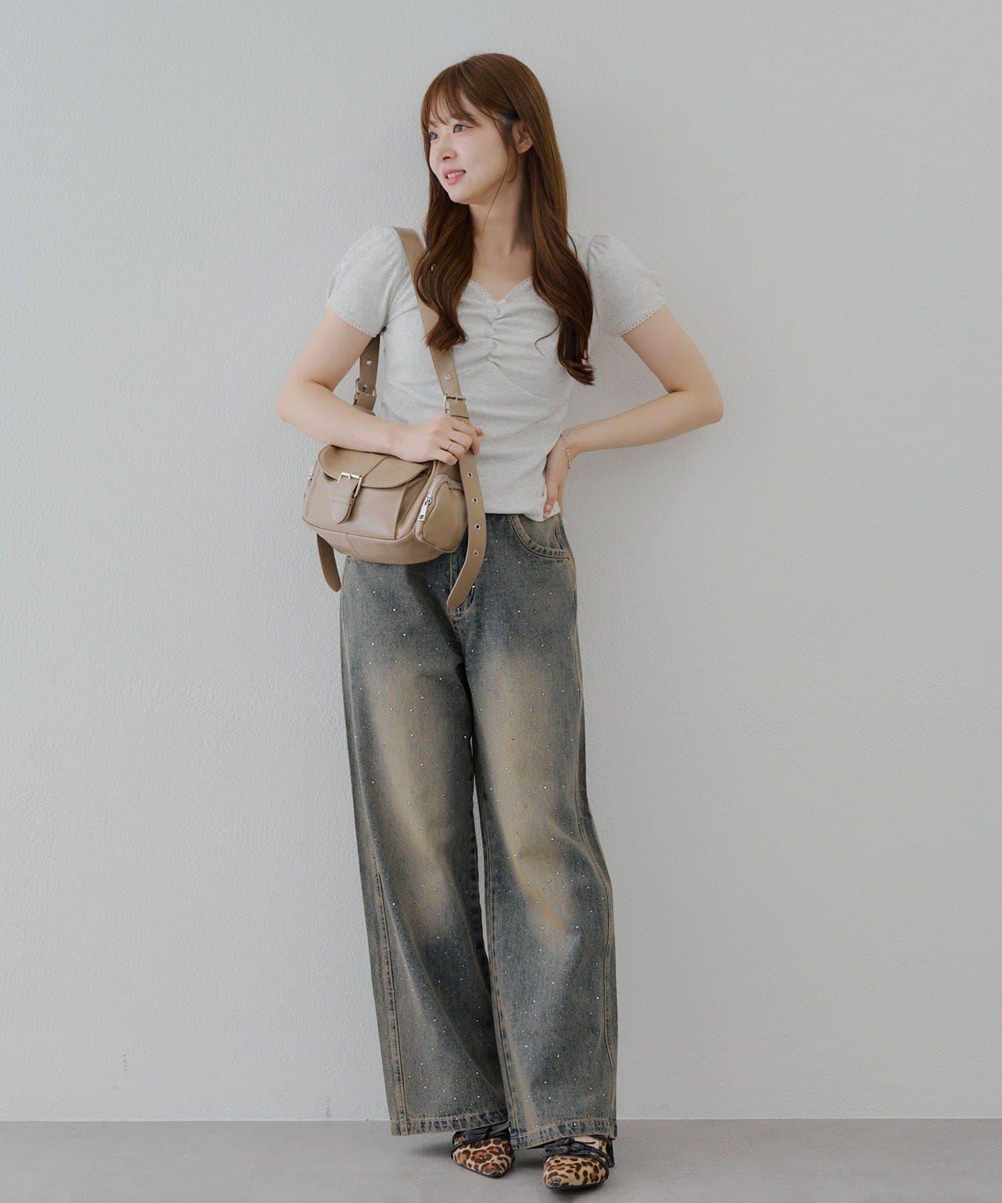 【2尺碼展開】帶石頭的寬鬆牛仔褲