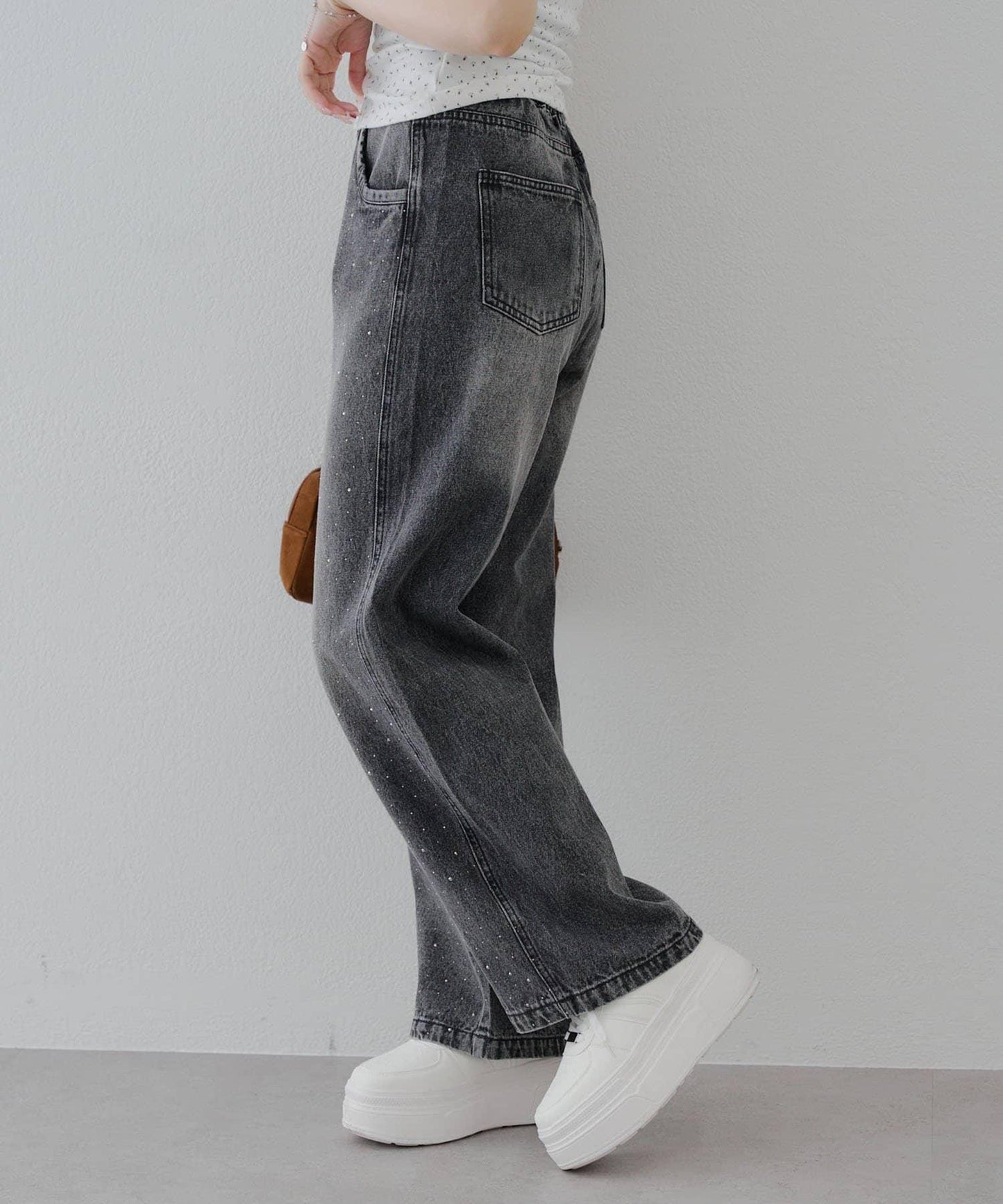 【2尺碼展開】帶石頭的寬鬆牛仔褲