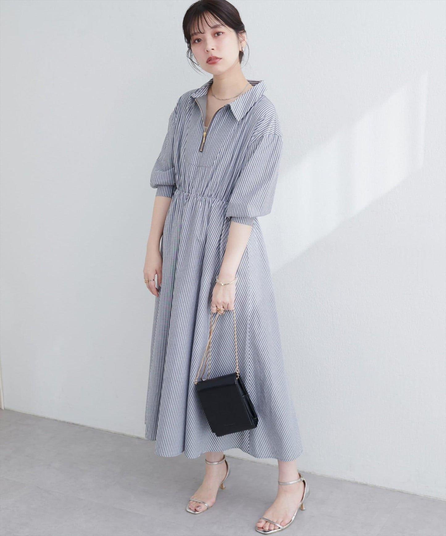 【限定】前拉鍊領口連衣裙