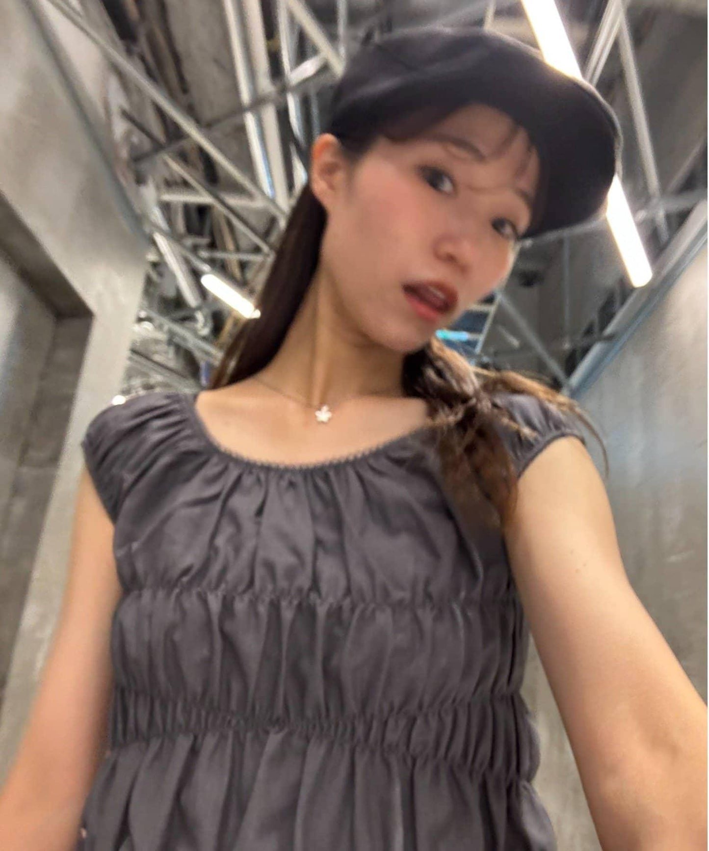 【TERIO韓國企劃】帶荷葉邊背心的條紋襯衫