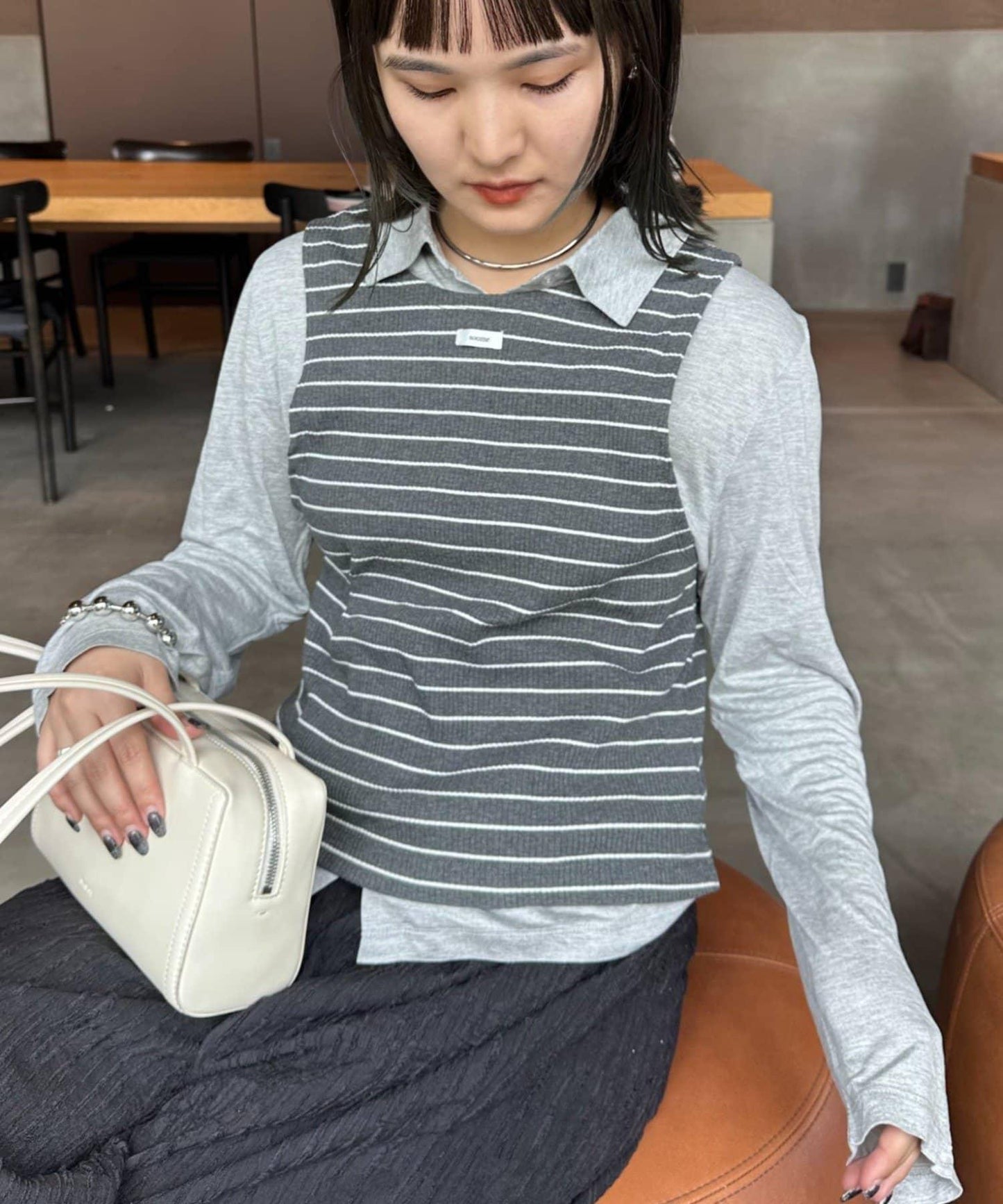 【soome韓國企劃】條紋層疊領口透視剪裁襯衫