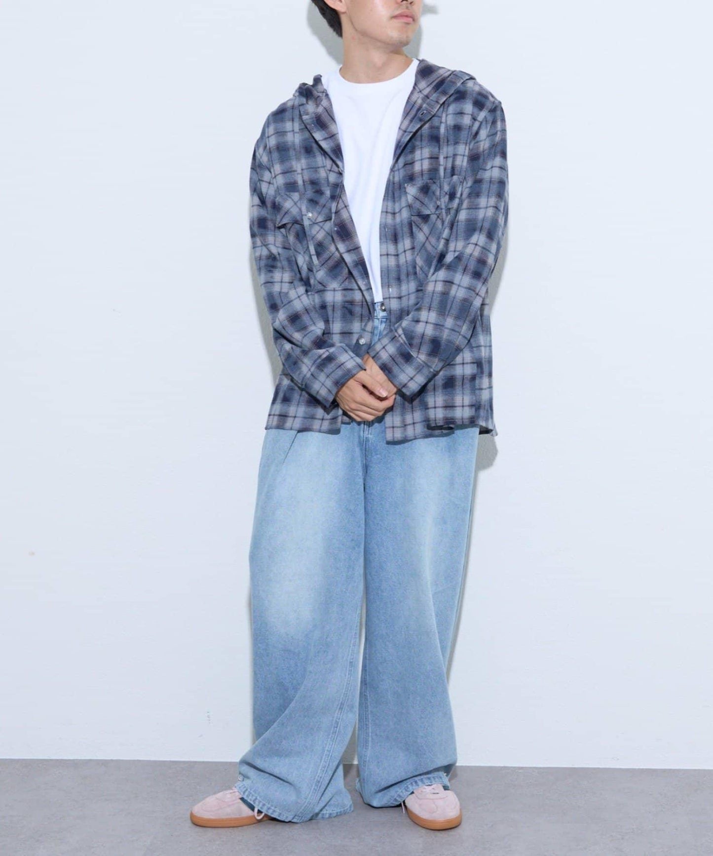 【薩基企劃】【可調節腰圍】超染褶皺設計牛仔褲