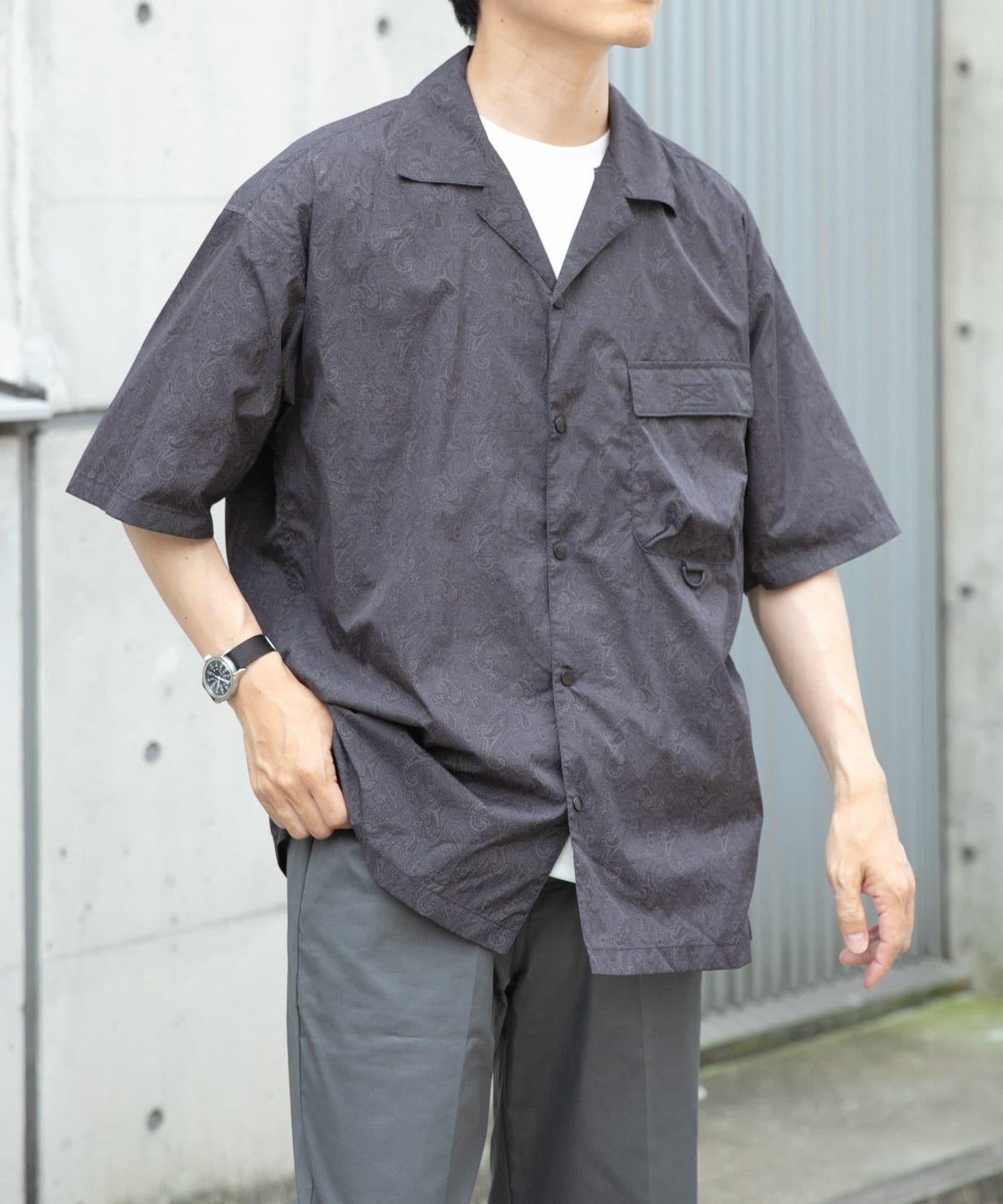 「套裝可搭配」尼龍佩斯利短袖襯衫