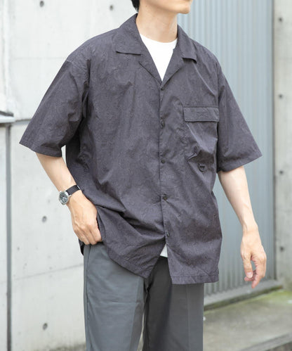 「套裝可搭配」尼龍佩斯利短袖襯衫