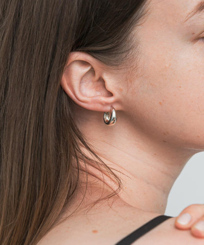 decor『デコール』豐盈水滴耳環 L 銀色