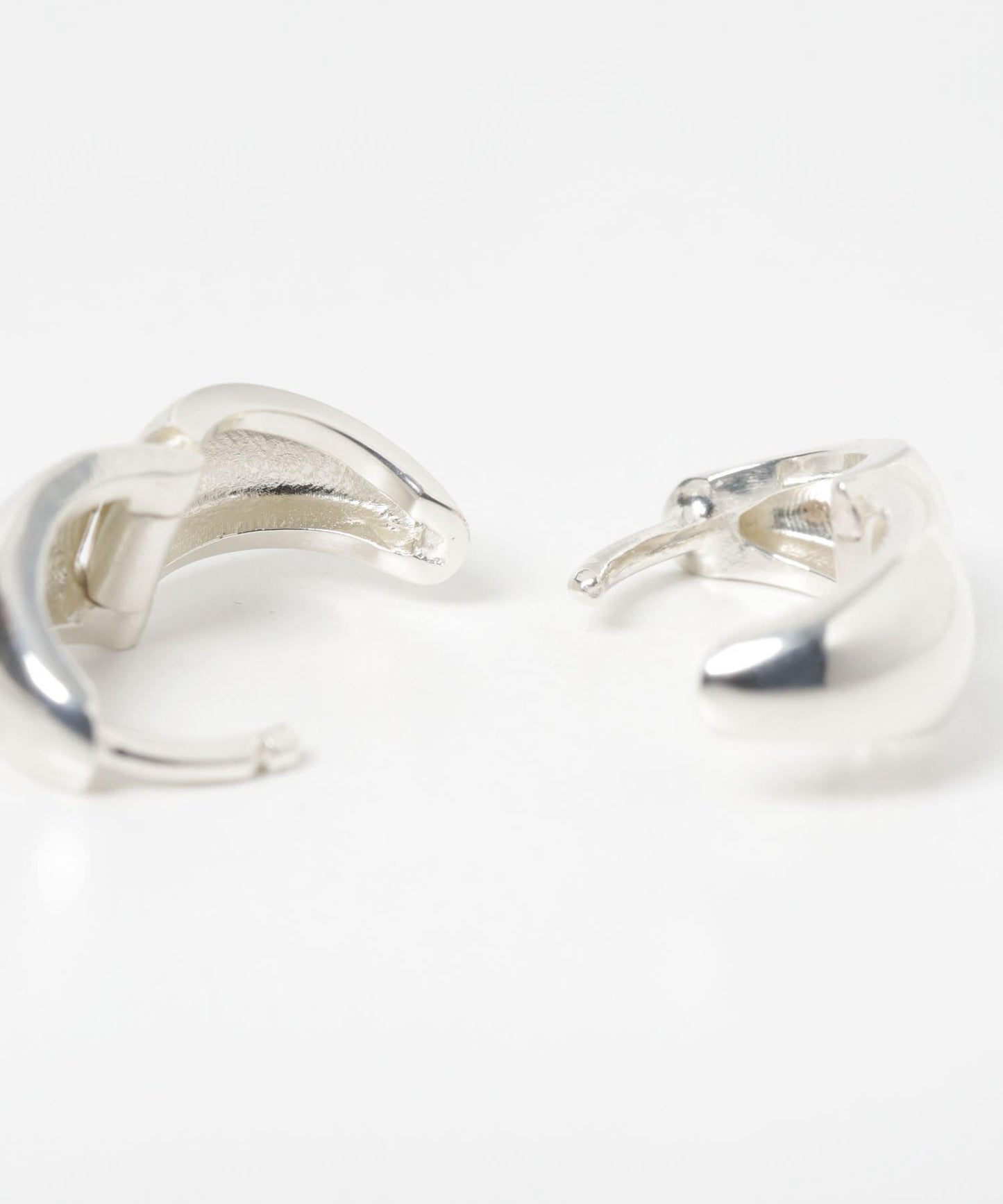 decor『デコール』豐盈水滴耳環 M 銀色