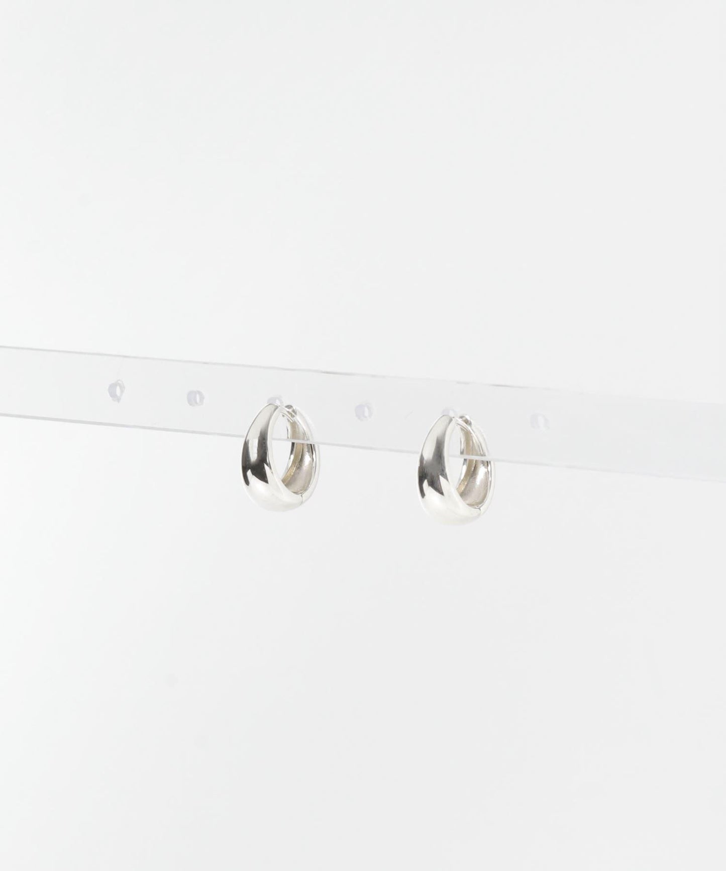 decor『デコール』豐盈水滴耳環 L 銀色