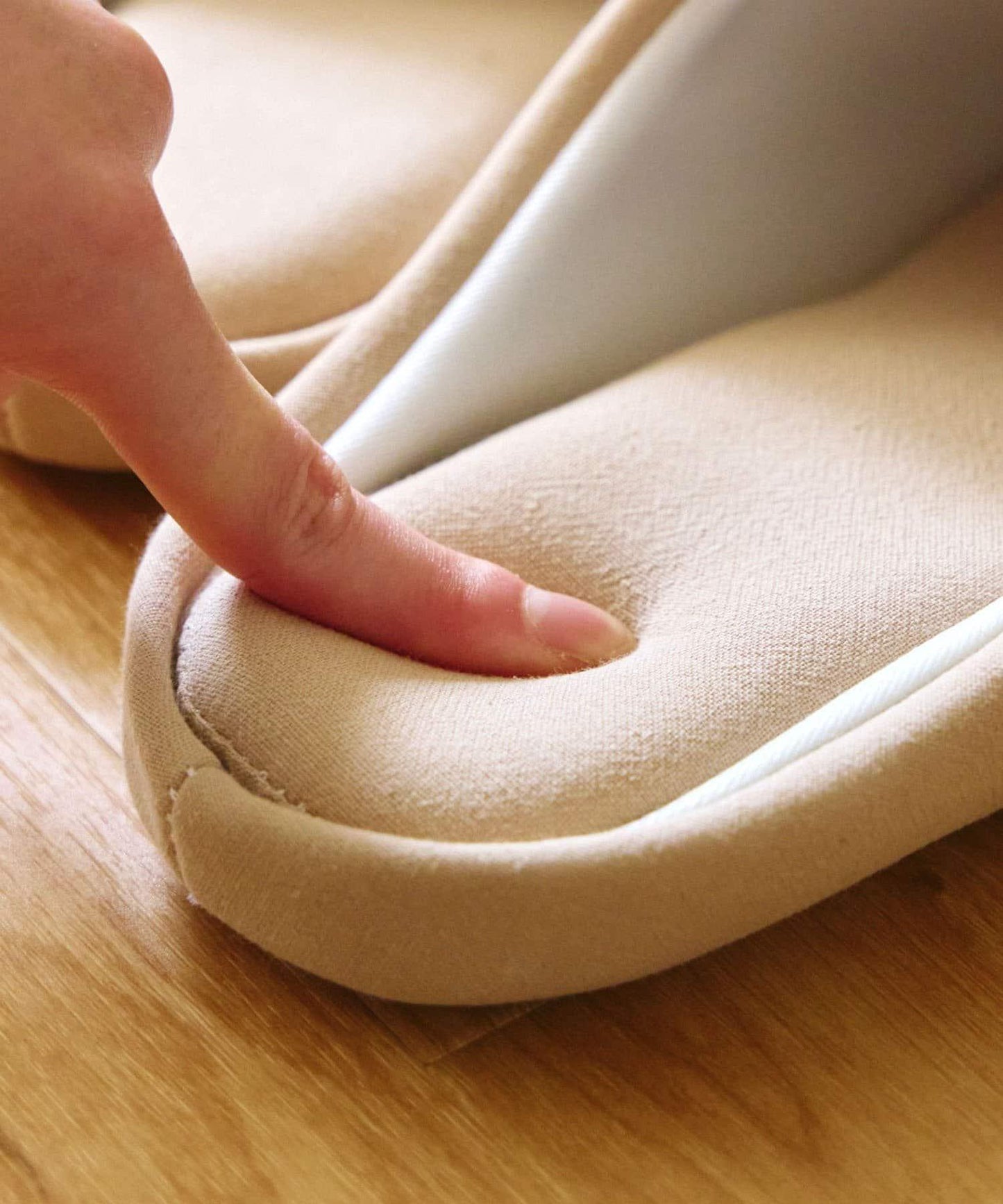 《WEB先行販売》クッションスリッパ