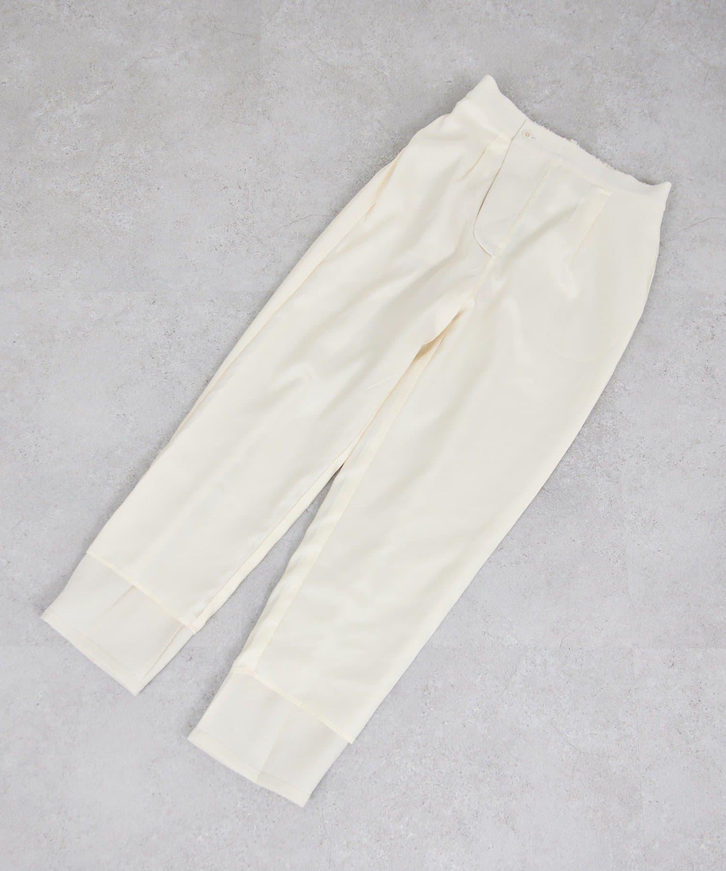 【秋冬素材】運動風錐形褲