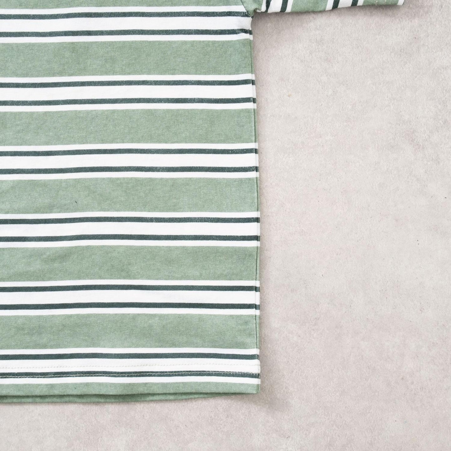 【怪獸電力公司】多色條紋寬鬆短袖T恤