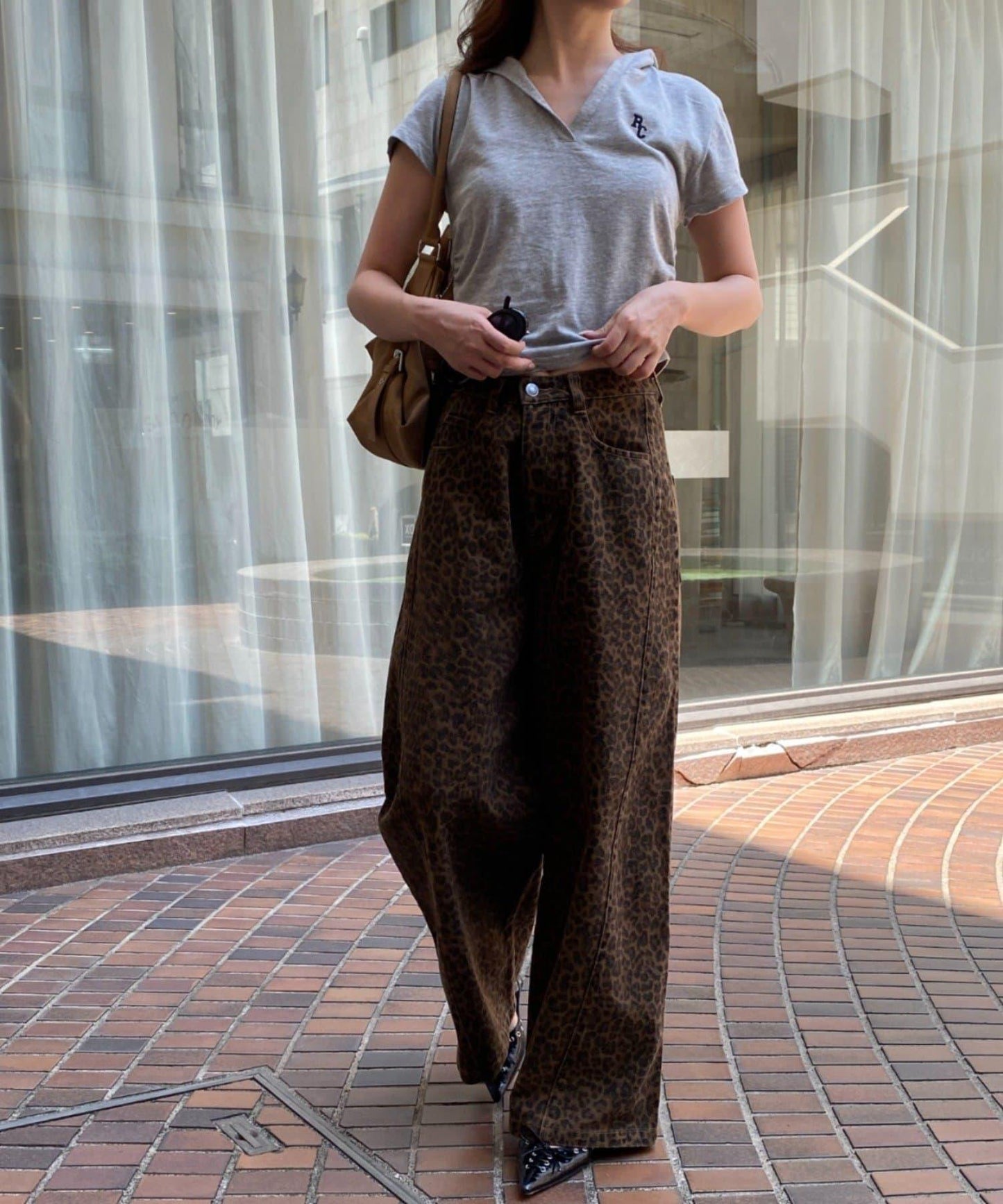 側邊拼接寬鬆褲