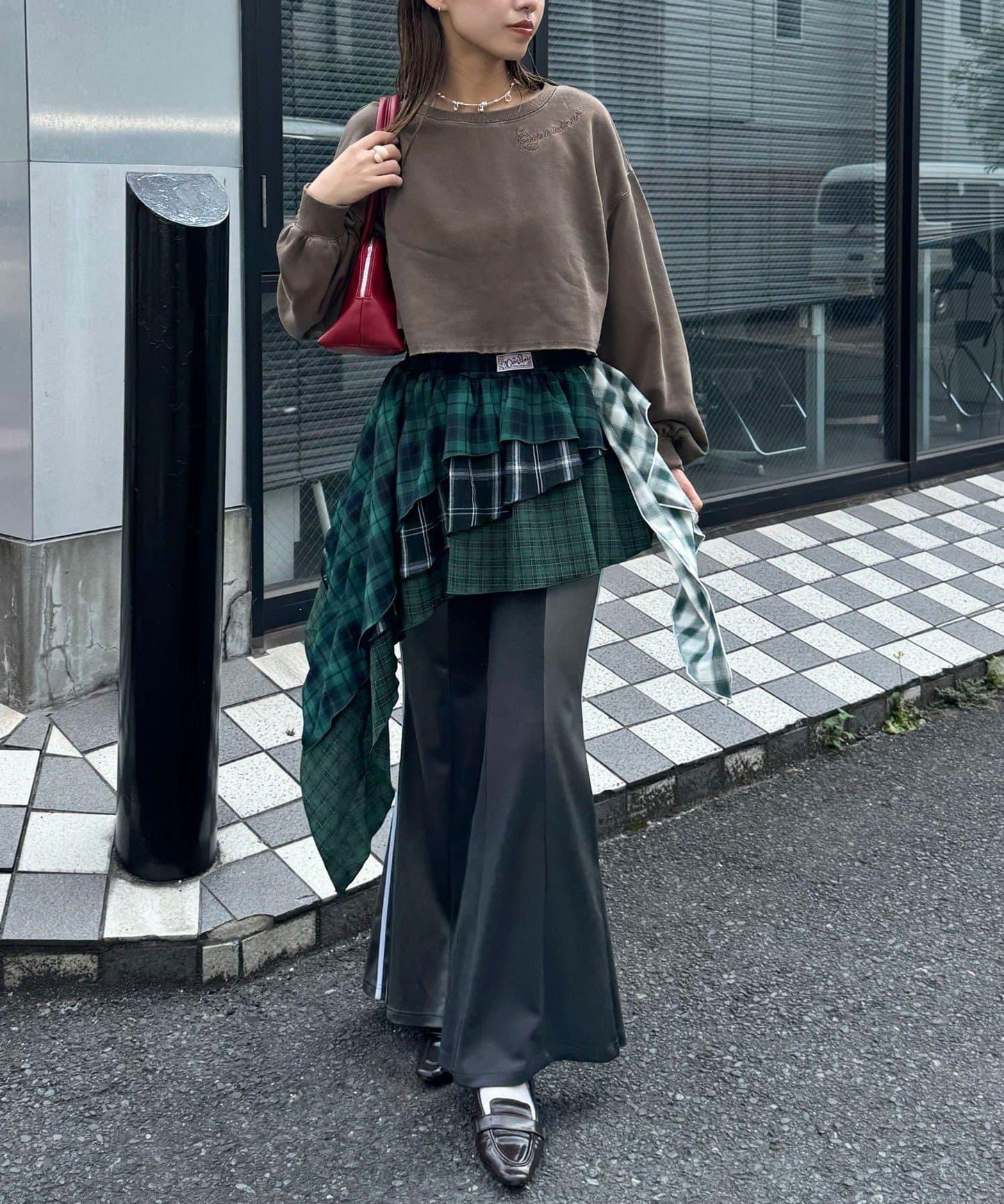 【Ciaopanic】圓領刺繡水洗短款衛衣