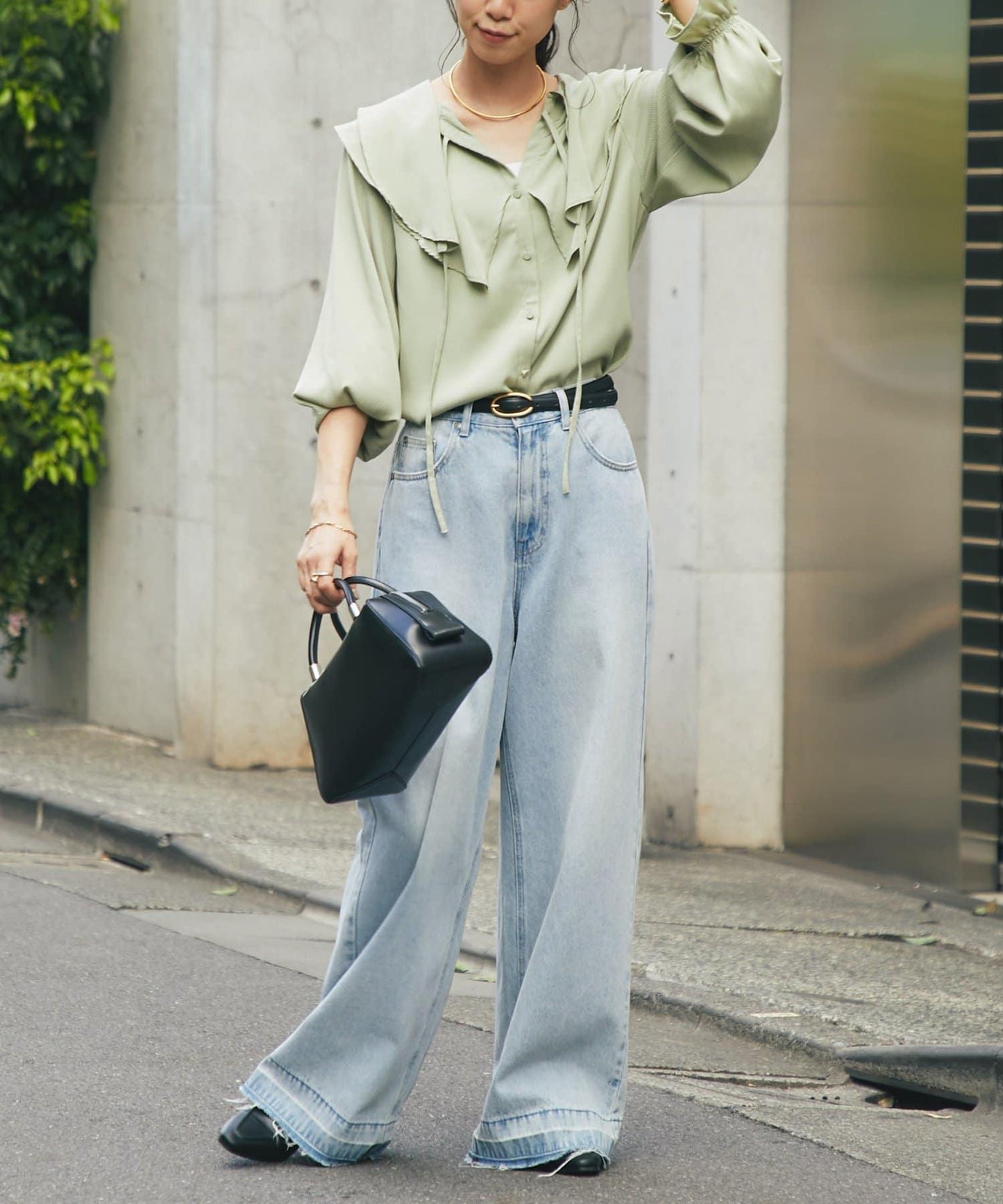 《成熟女性優雅氛圍◎》褶邊寬鬆上衣