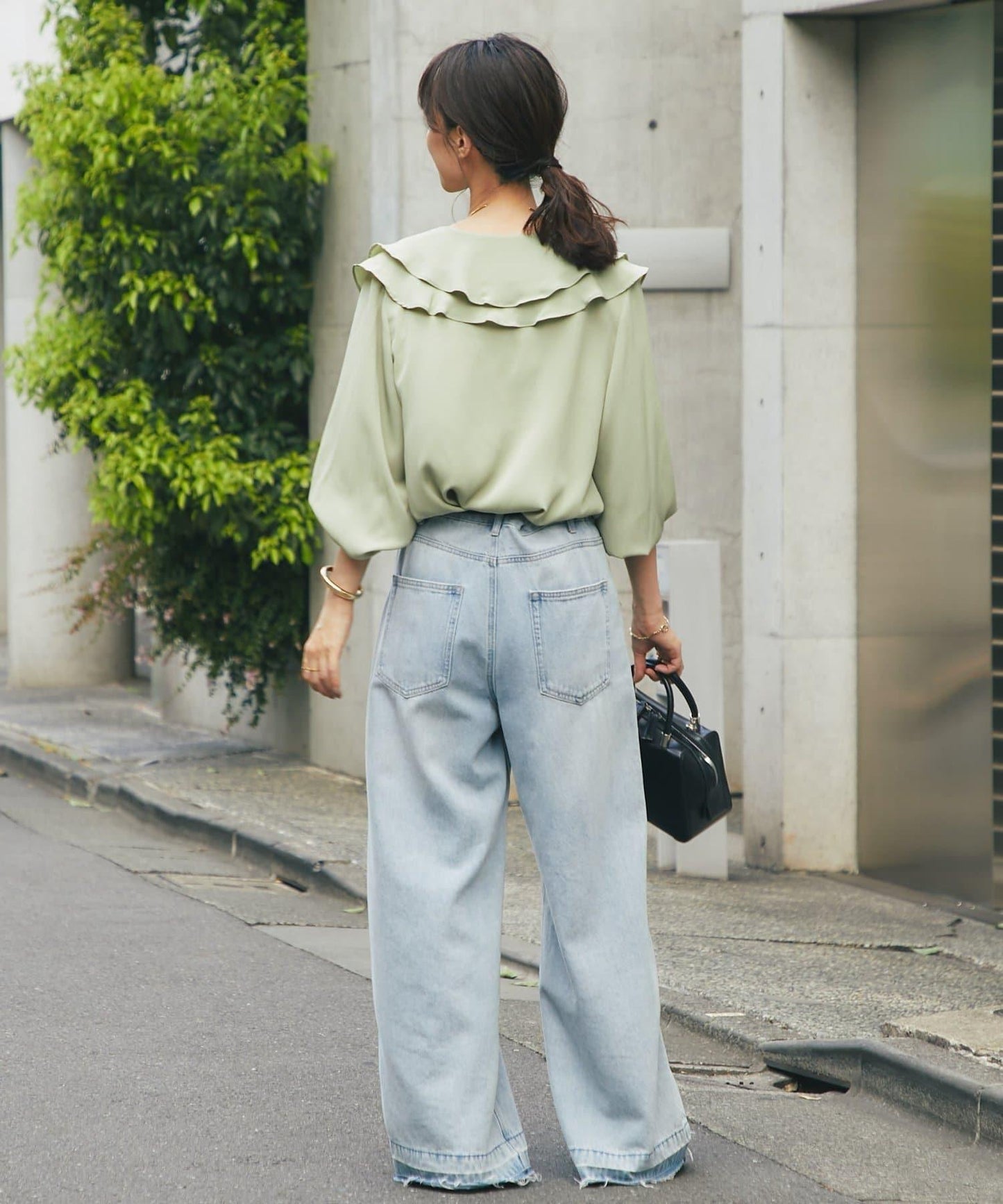 《成熟女性優雅氛圍◎》褶邊寬鬆上衣