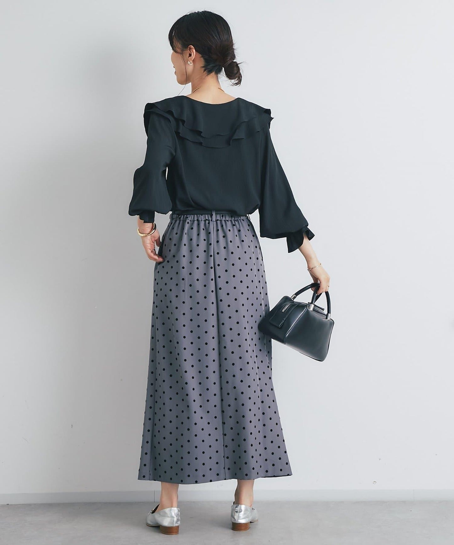 《成熟女性優雅氛圍◎》褶邊寬鬆上衣