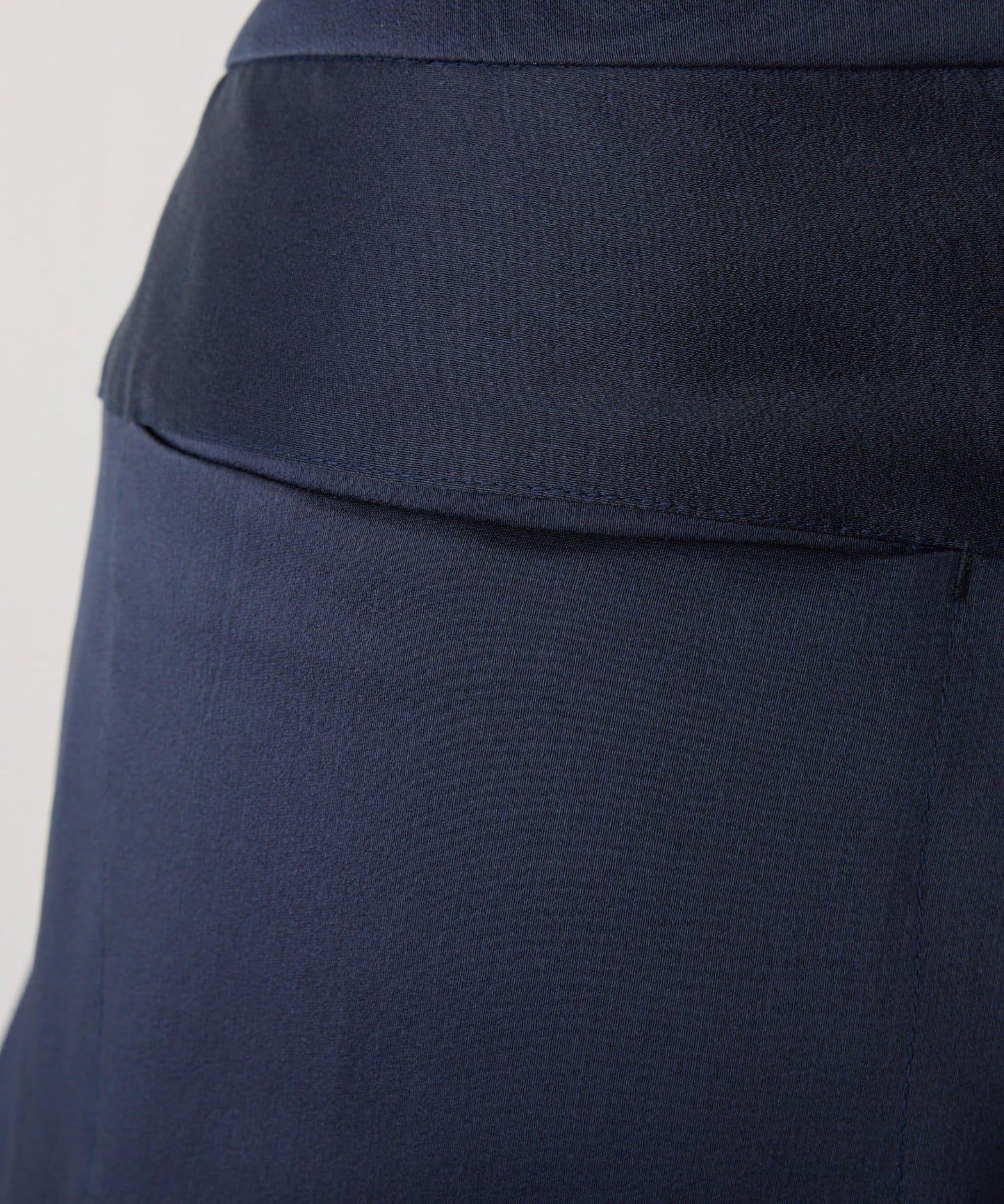 【CEPIE./塞皮艾】側邊束腰褲