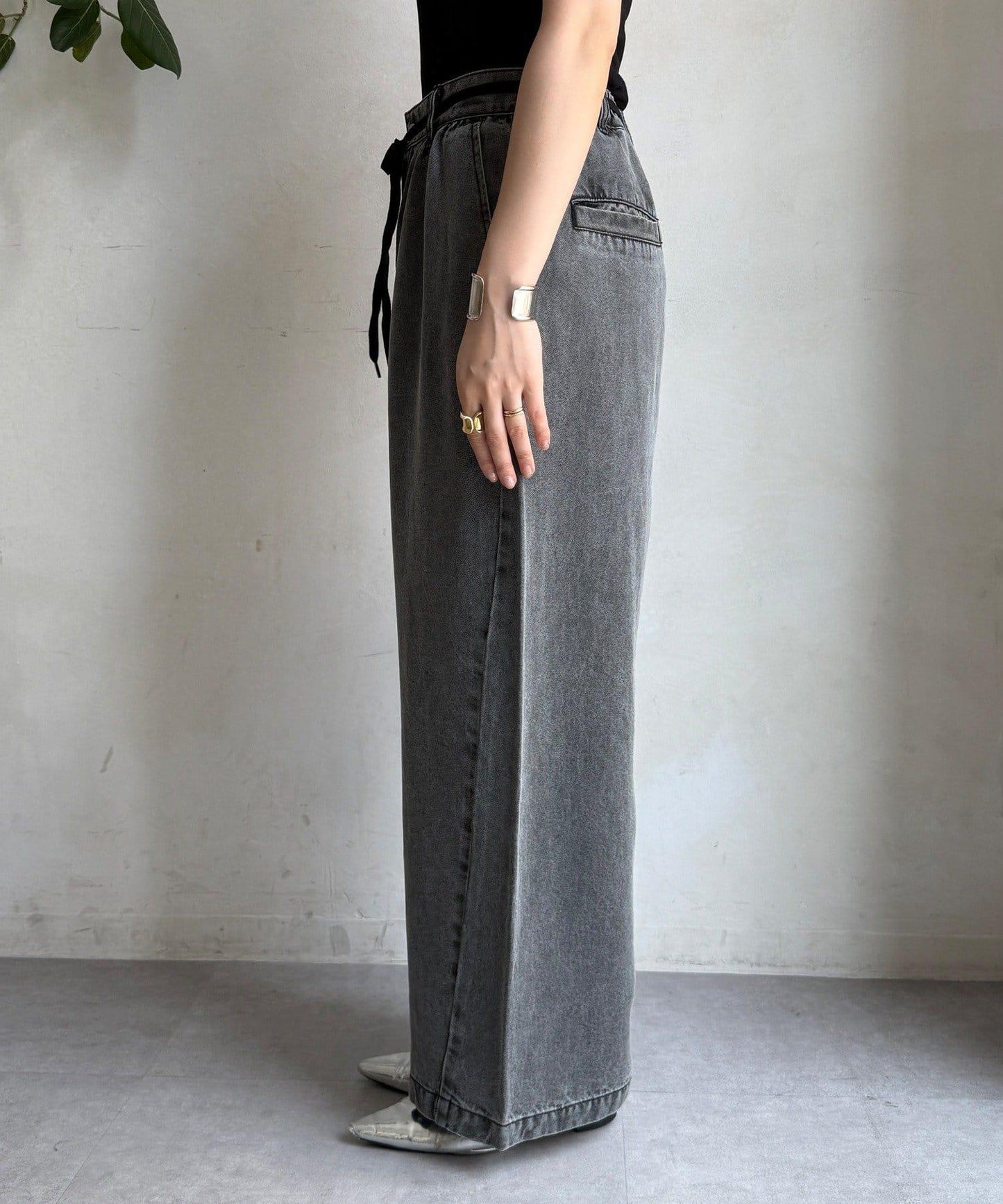 Lyocell寬鬆牛仔褲