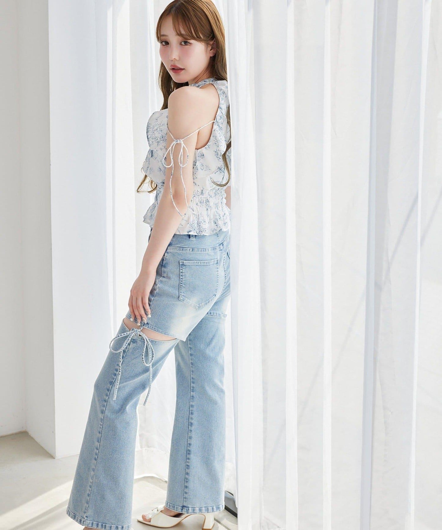 側開美腿拉伸牛仔褲