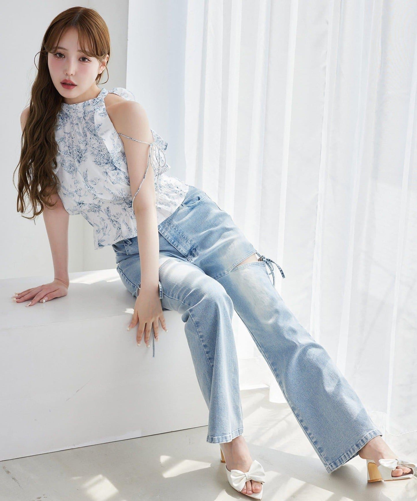 側開美腿拉伸牛仔褲