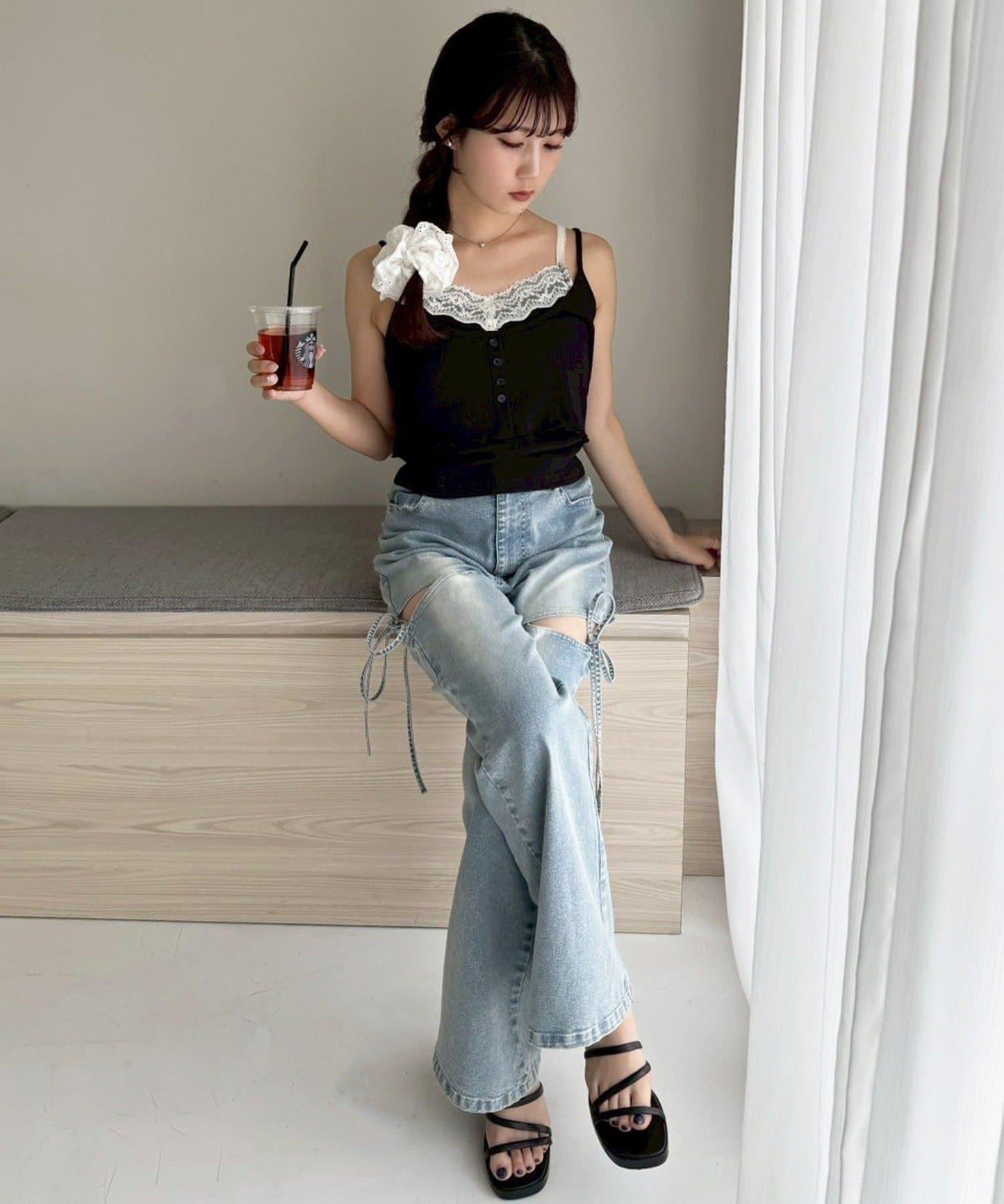 側開美腿拉伸牛仔褲