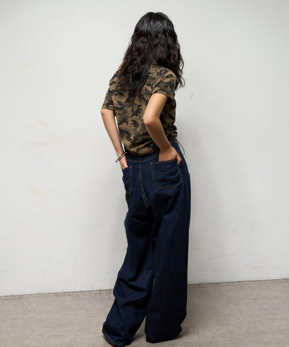 斜口袋修身牛仔褲