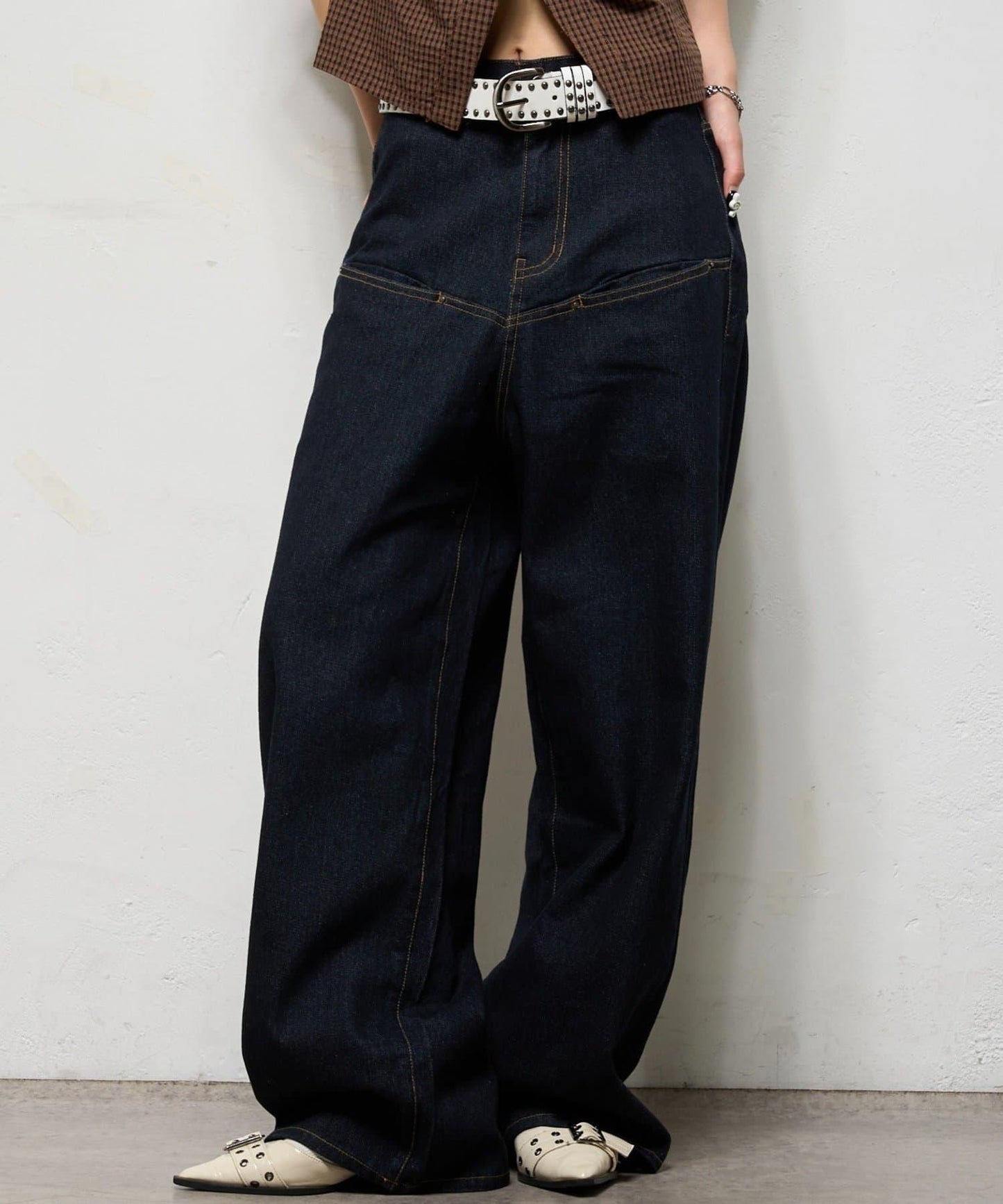 斜口袋修身牛仔褲