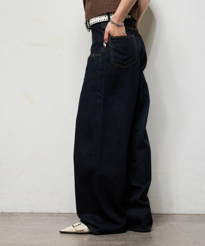 斜口袋修身牛仔褲