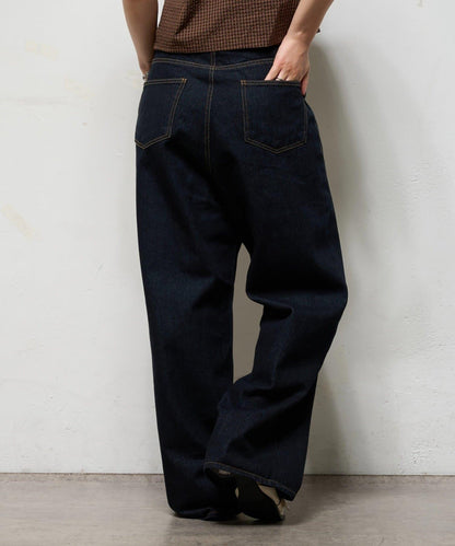 斜口袋修身牛仔褲