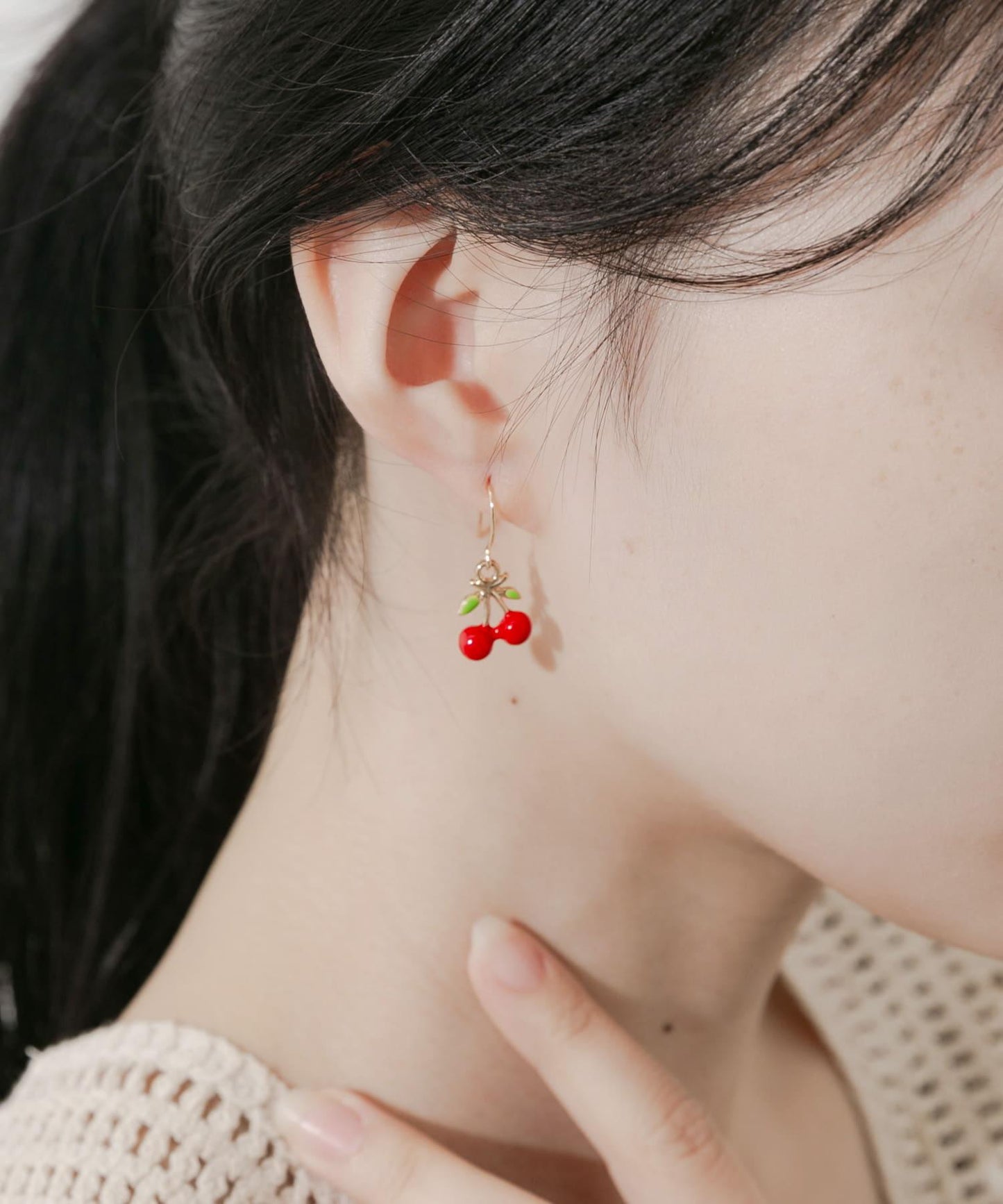 櫻桃造型掛鉤耳環