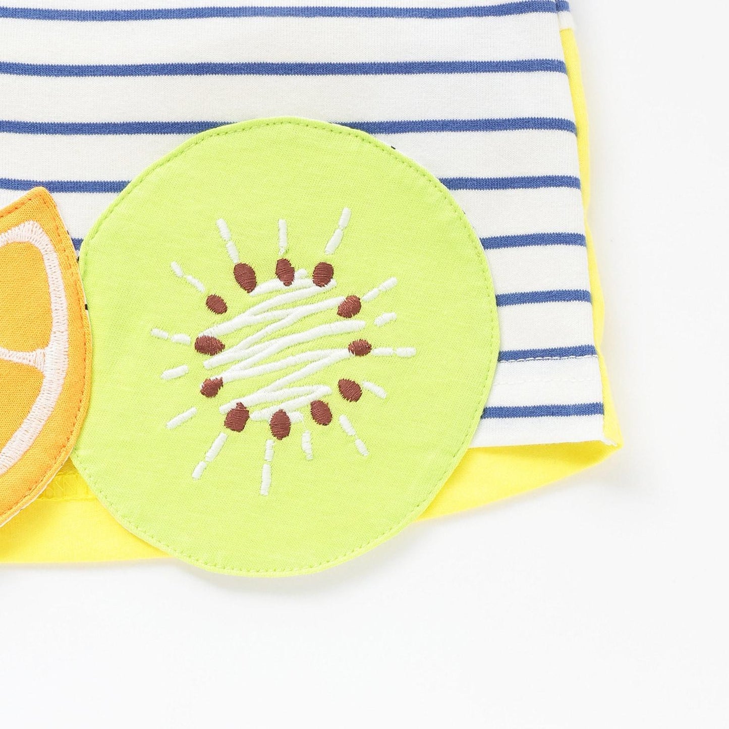 下襬水果圖案T恤