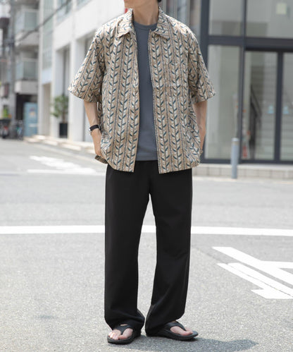 葉子印花開領短袖襯衫