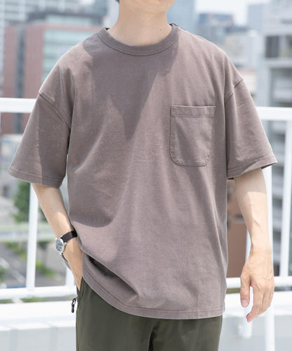 水洗工藝圓領平紋針織口袋T恤