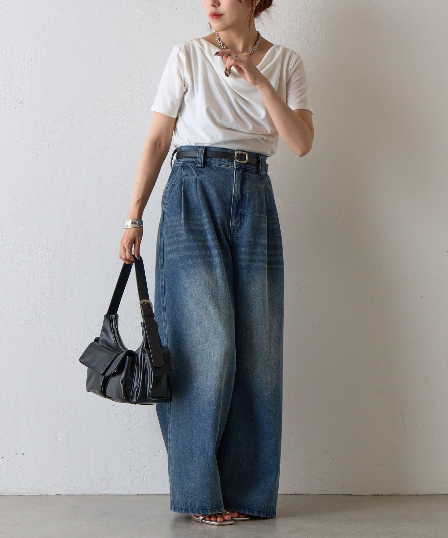 復古風合成皮革多口袋單肩包