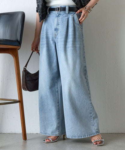 超寬鬆牛仔褲
