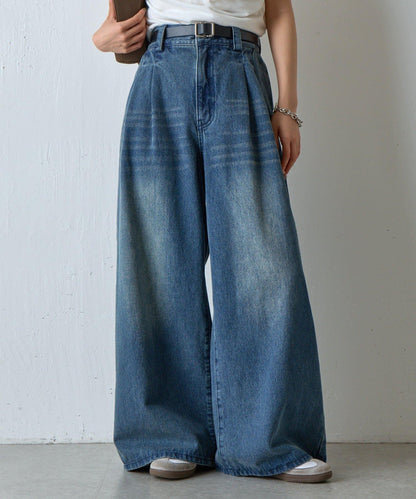 超寬鬆牛仔褲