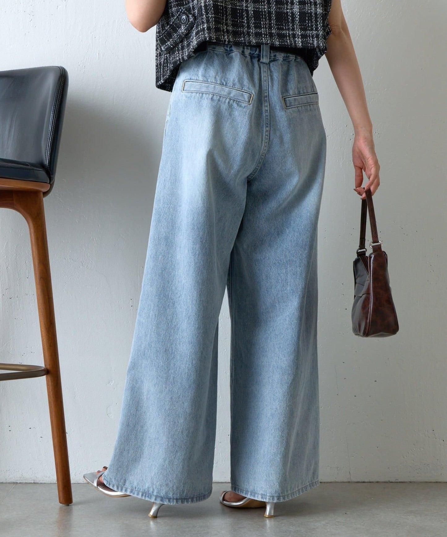 超寬鬆牛仔褲